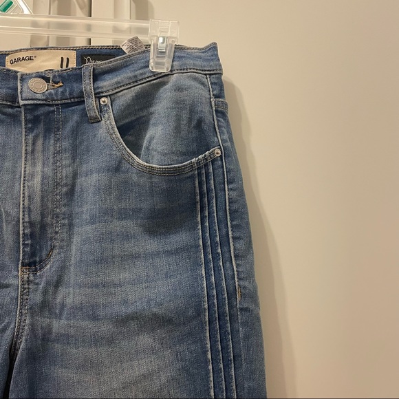 NWT✨ Garage premium denim textured jeans - Picture 5 of 9